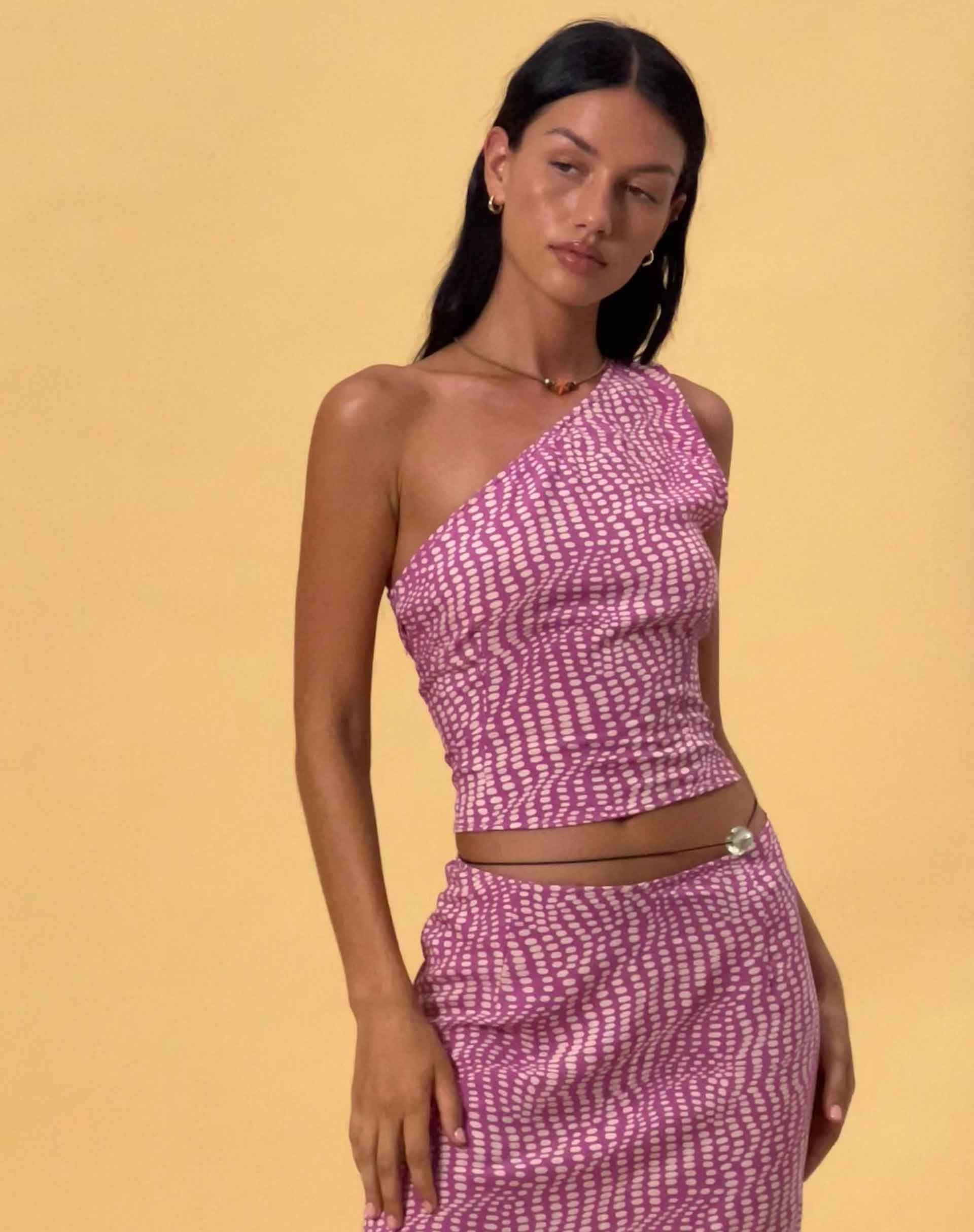 Bayan One Shoulder Top in Wavy Polka Purple