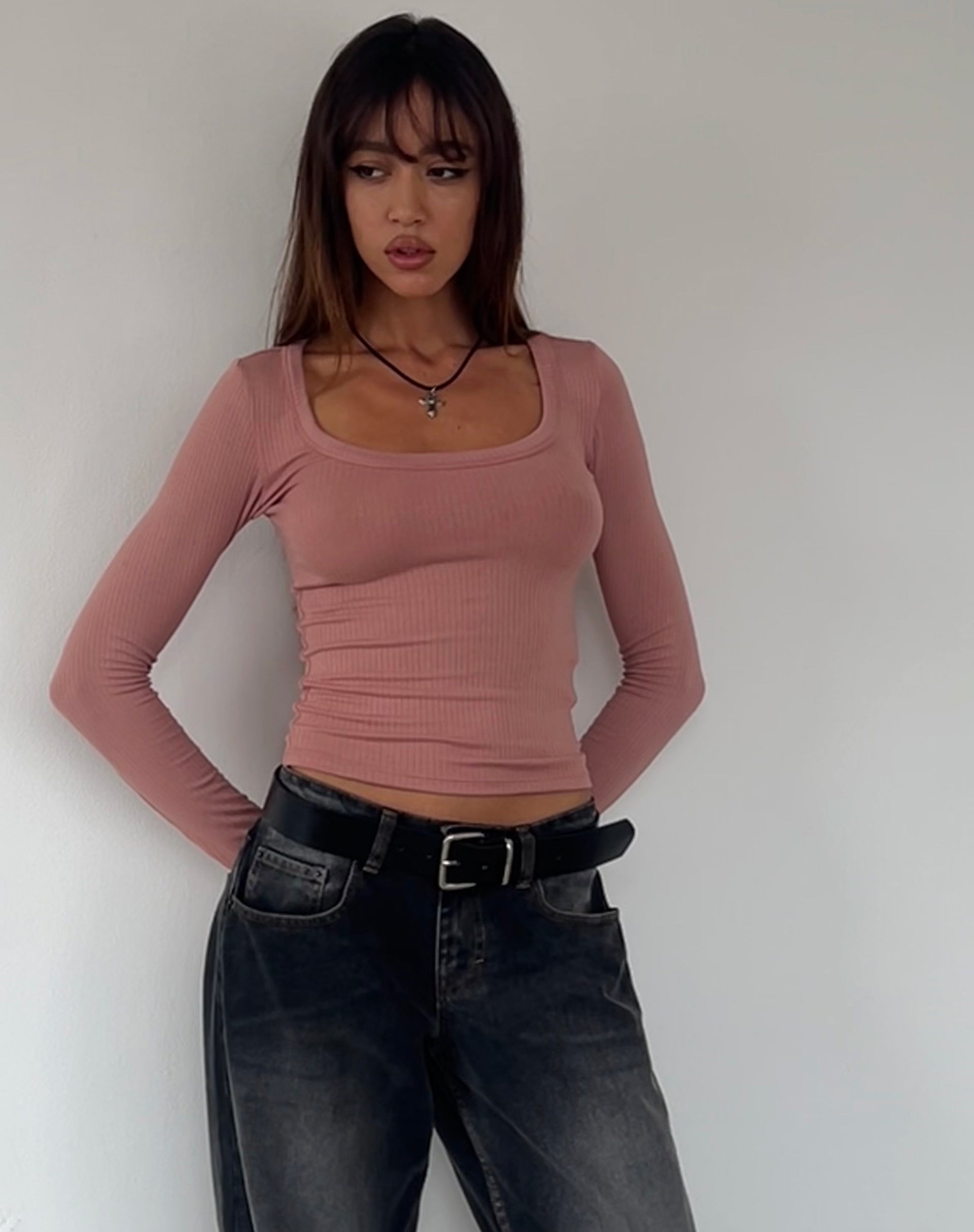 Binlo Extra Long Sleeve Top in Dusty Pink Rib
