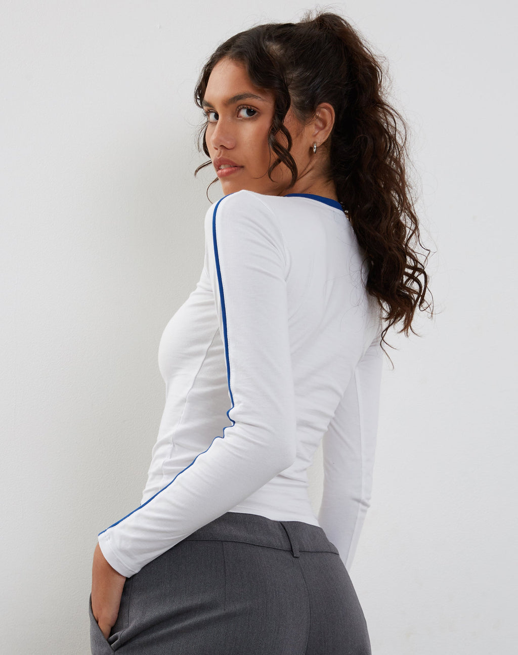 Bonija Long Sleeve Top in White with Cobalt Binding