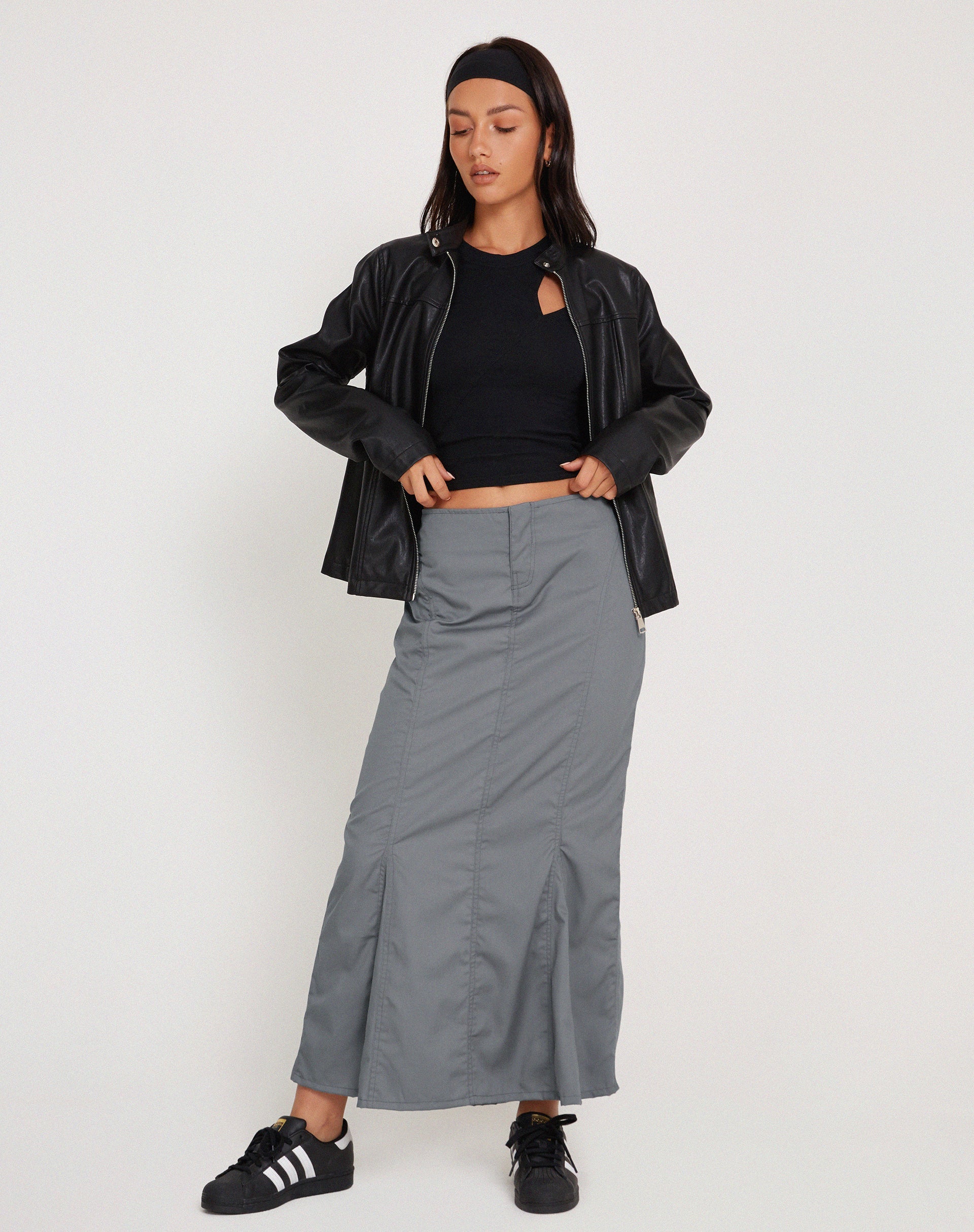 Chaeun Low Rise Midi Cargo Skirt in Grey