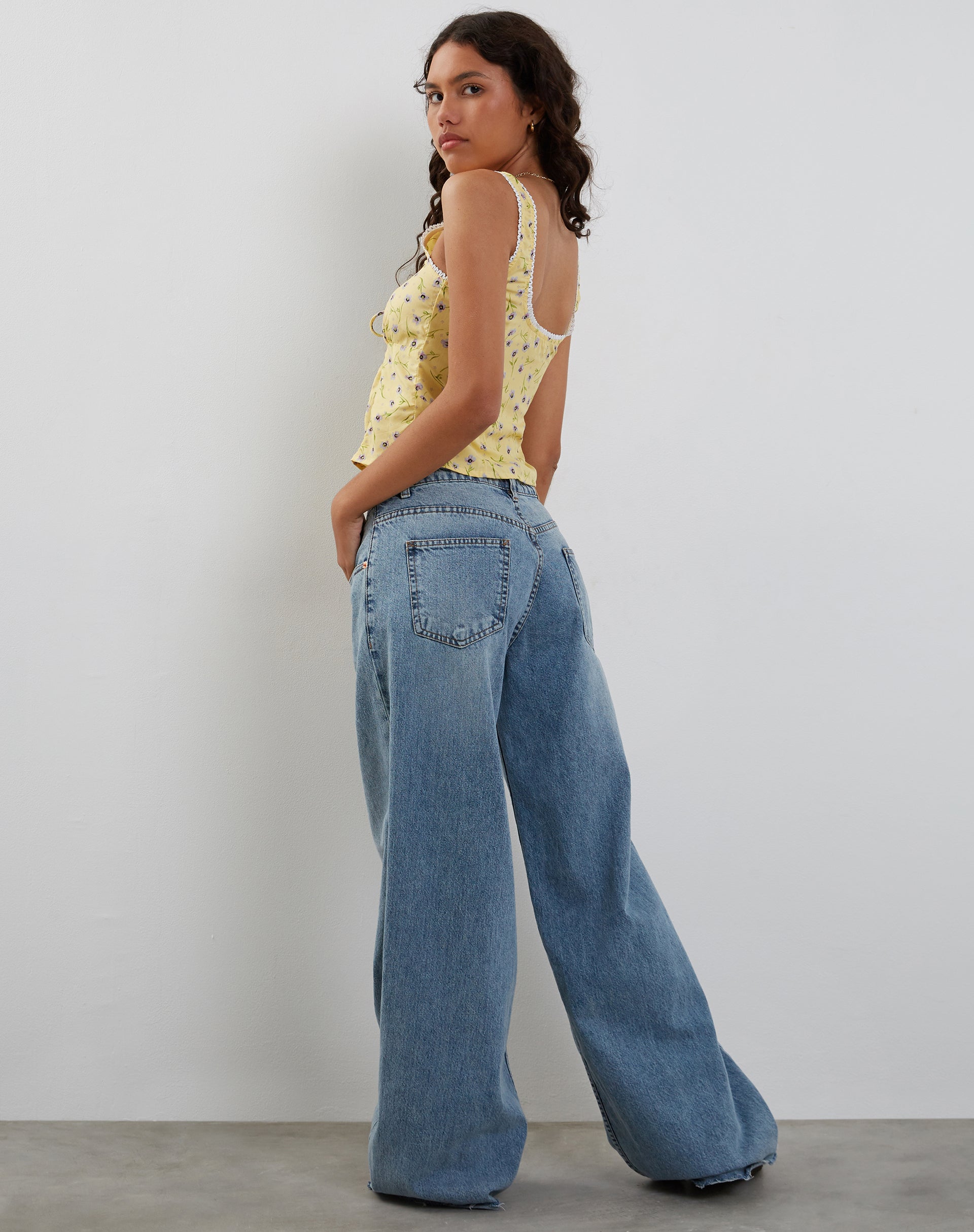 Esau Tie Front Top in Wild Flower Lemon Drop