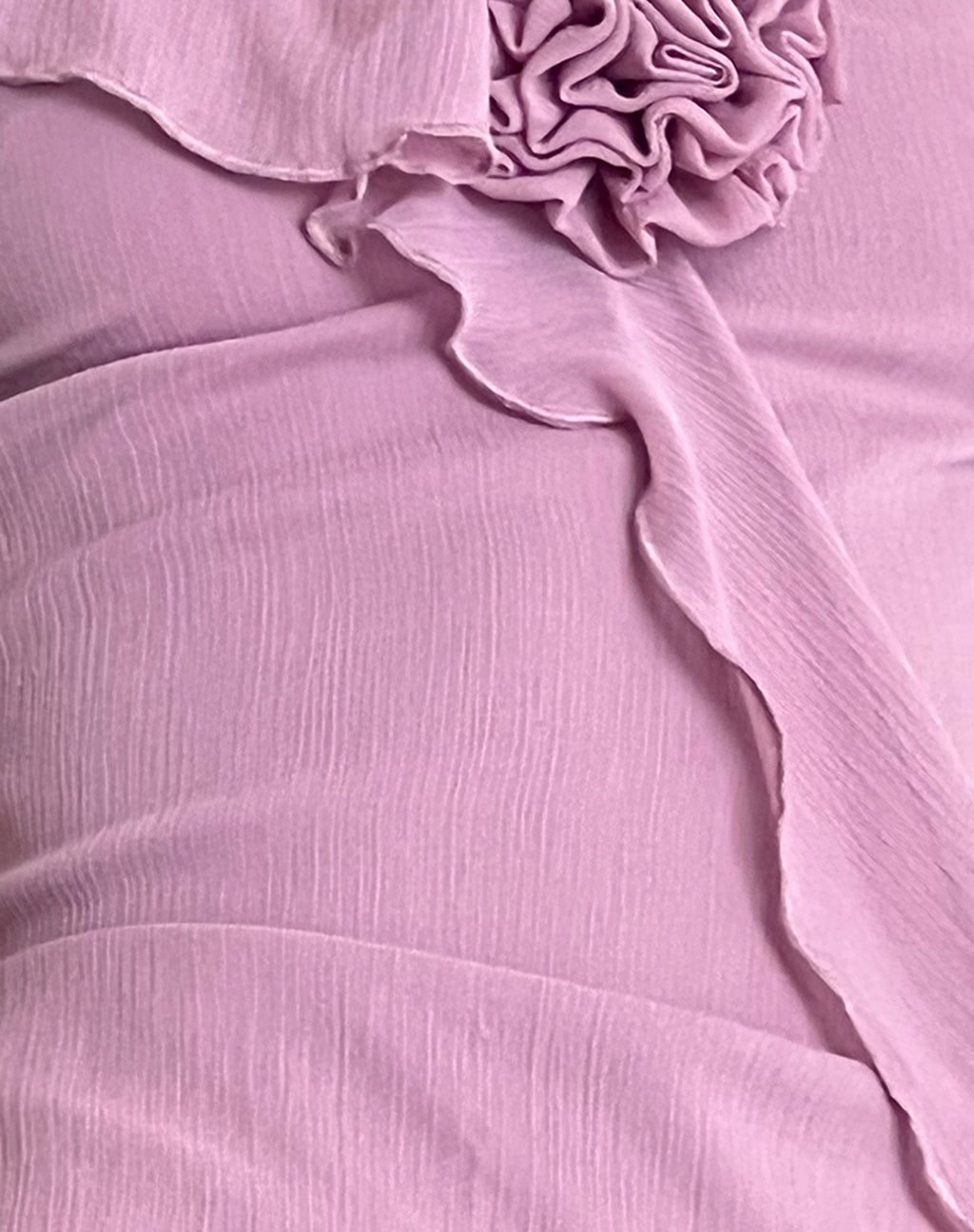 Jenani Rosette Ruffle Midi Dress in Light Plum