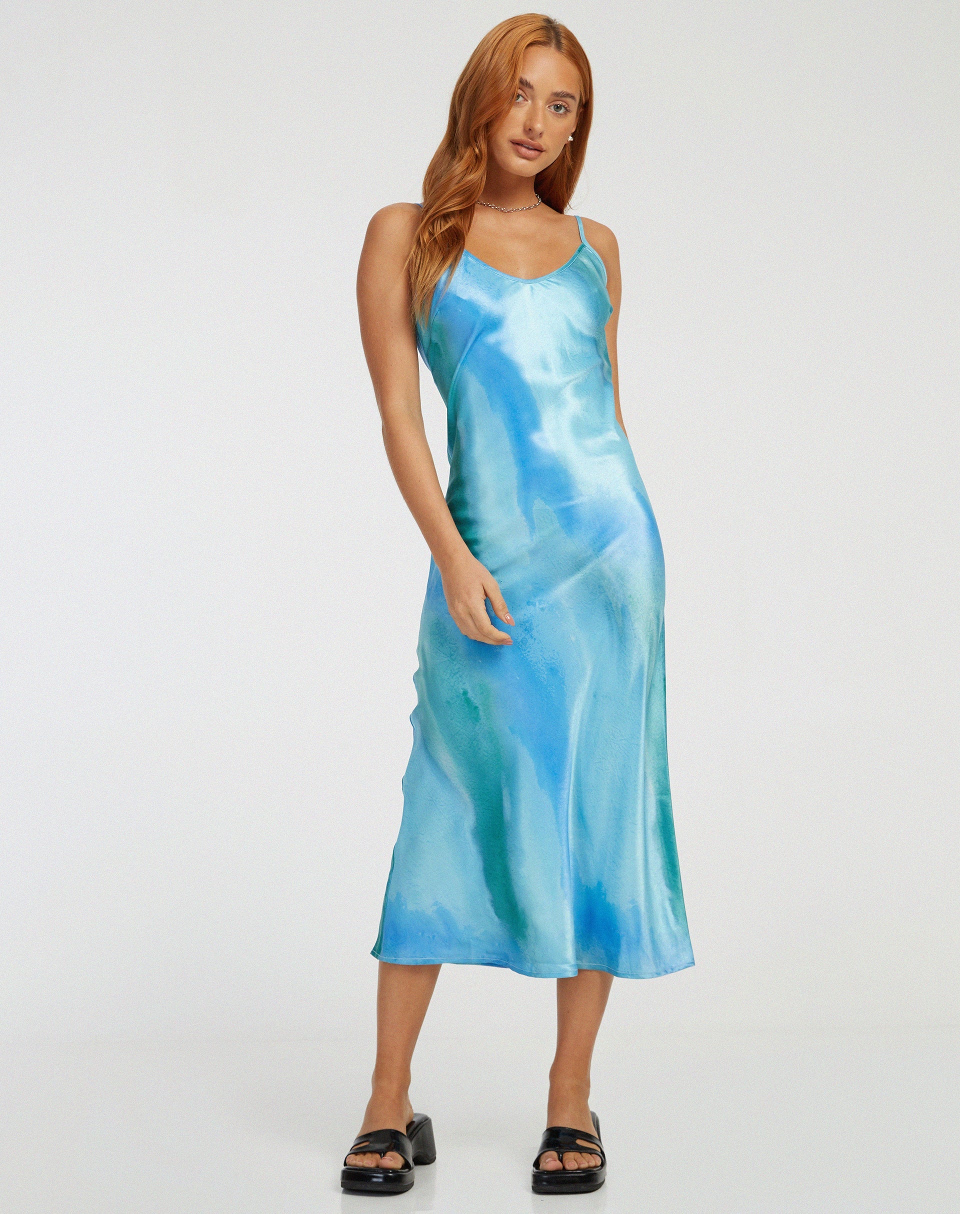 Juvina Midi Dress in Satin Watercolour Tosca