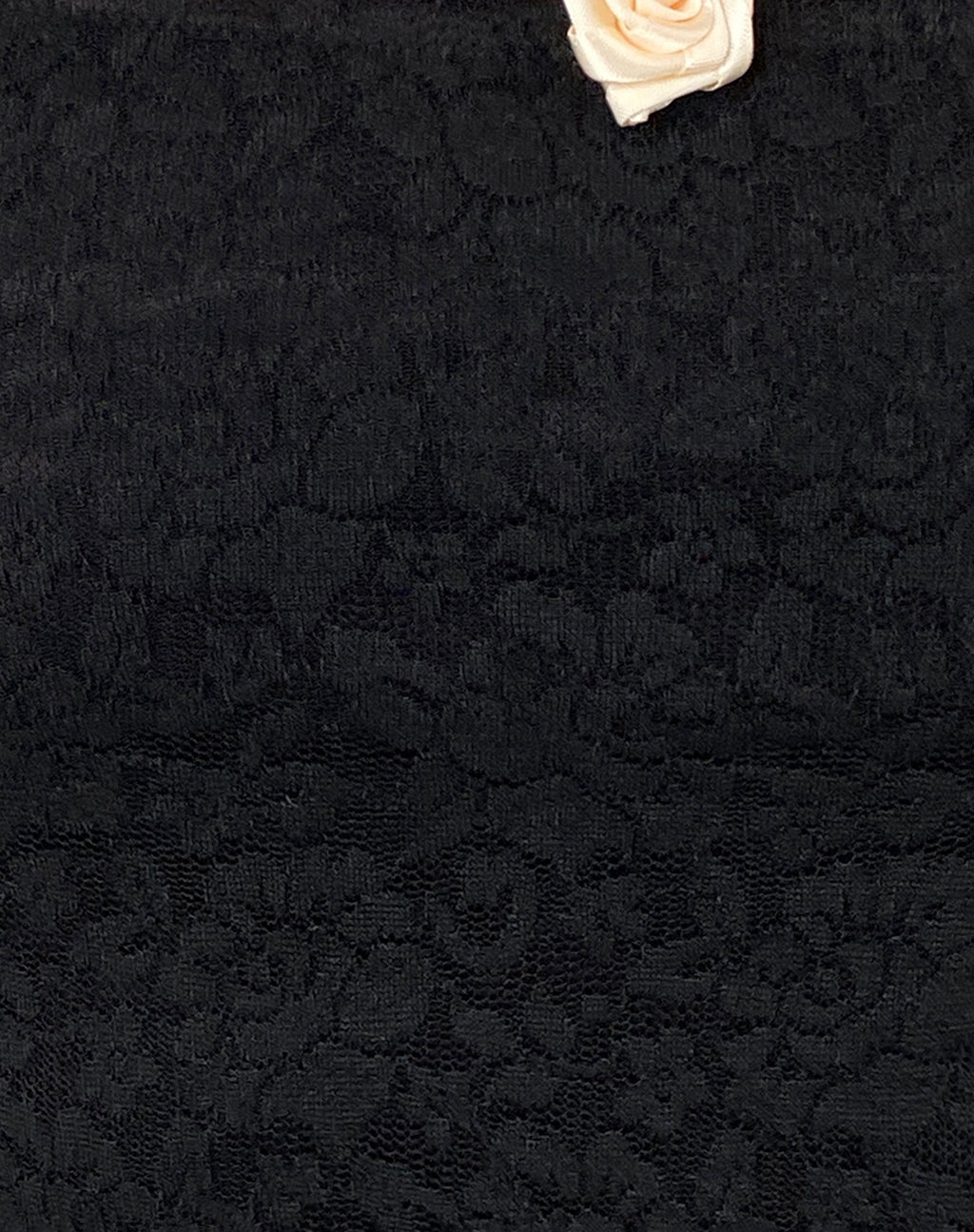 Lonnie Bardot Top in Rose Lace Black