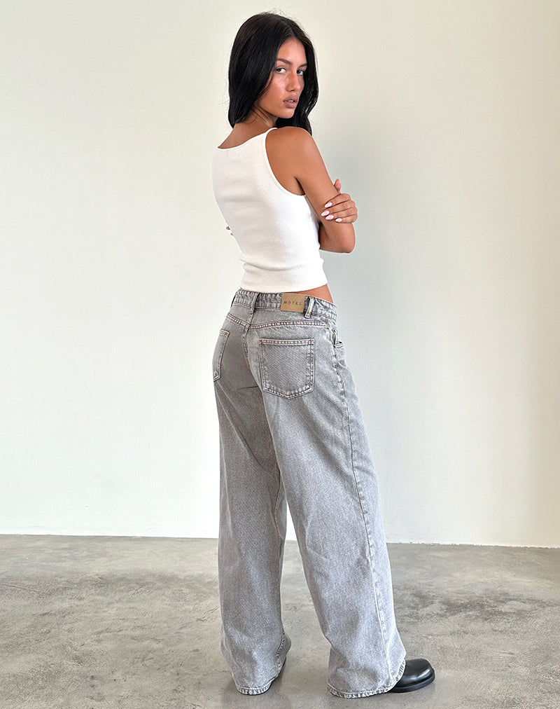 LOW RISE ROOMY GREY WASH
