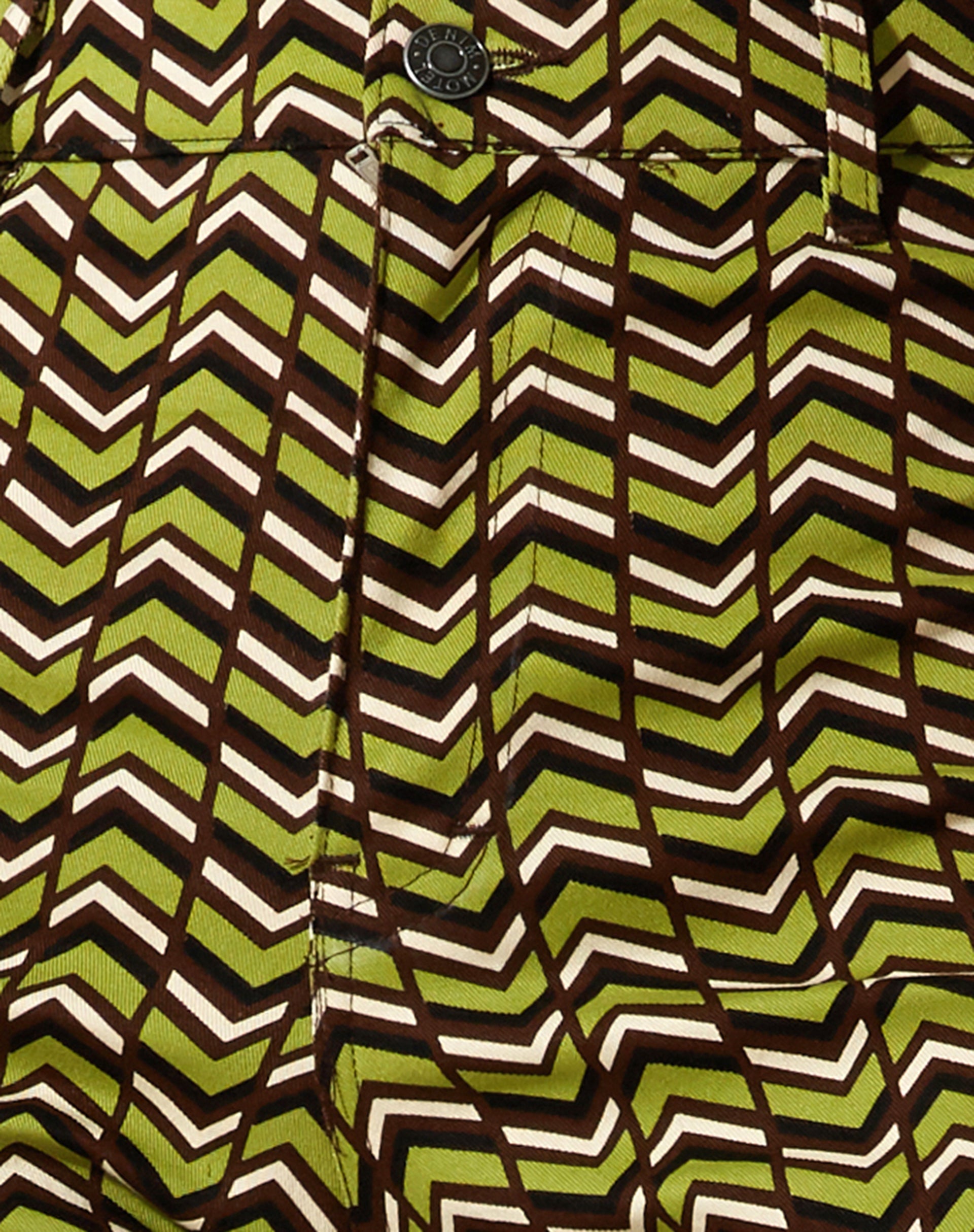 Zoven Flare Trouser in Chevron Green