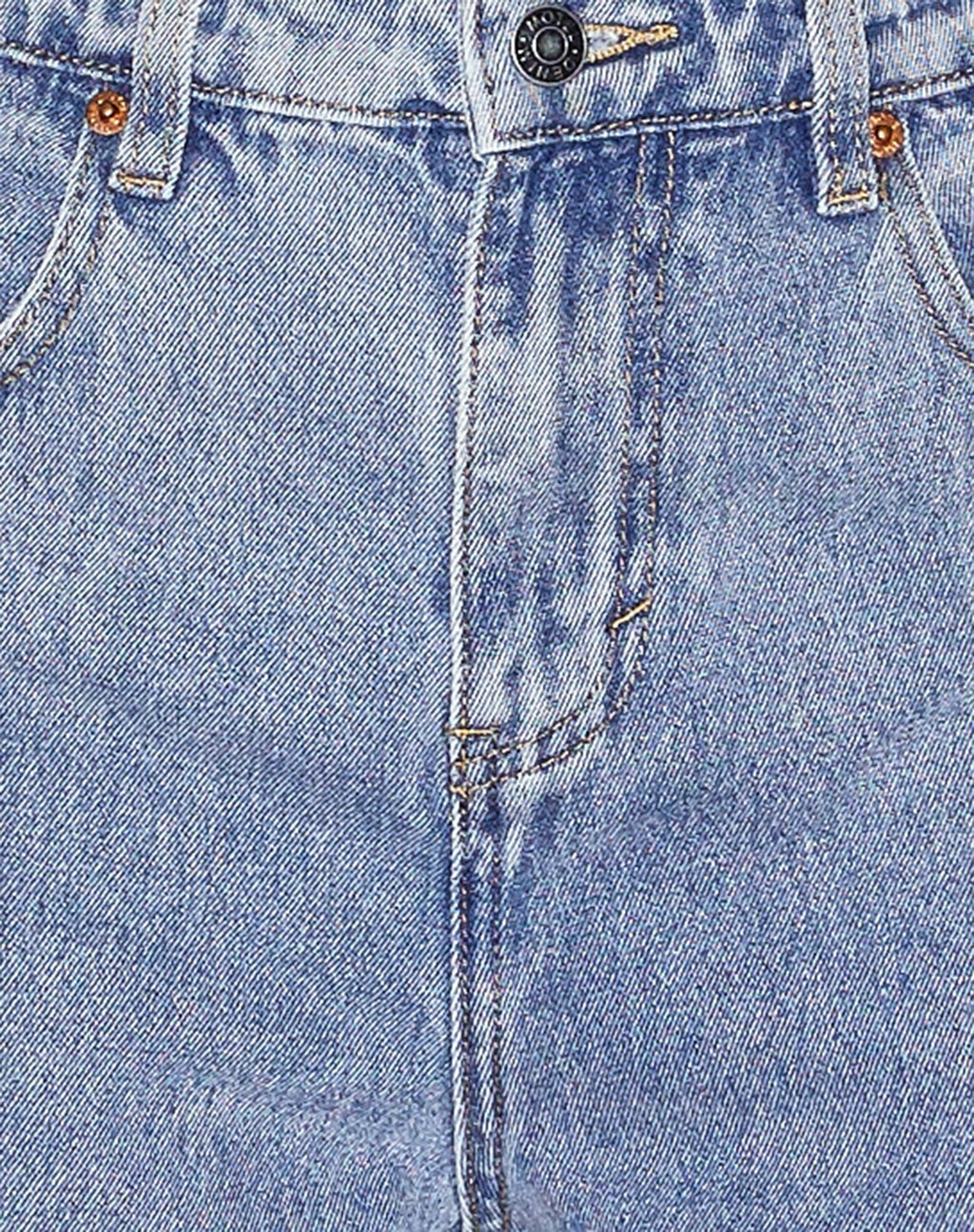 Rips Parallel Jean in Light Wash