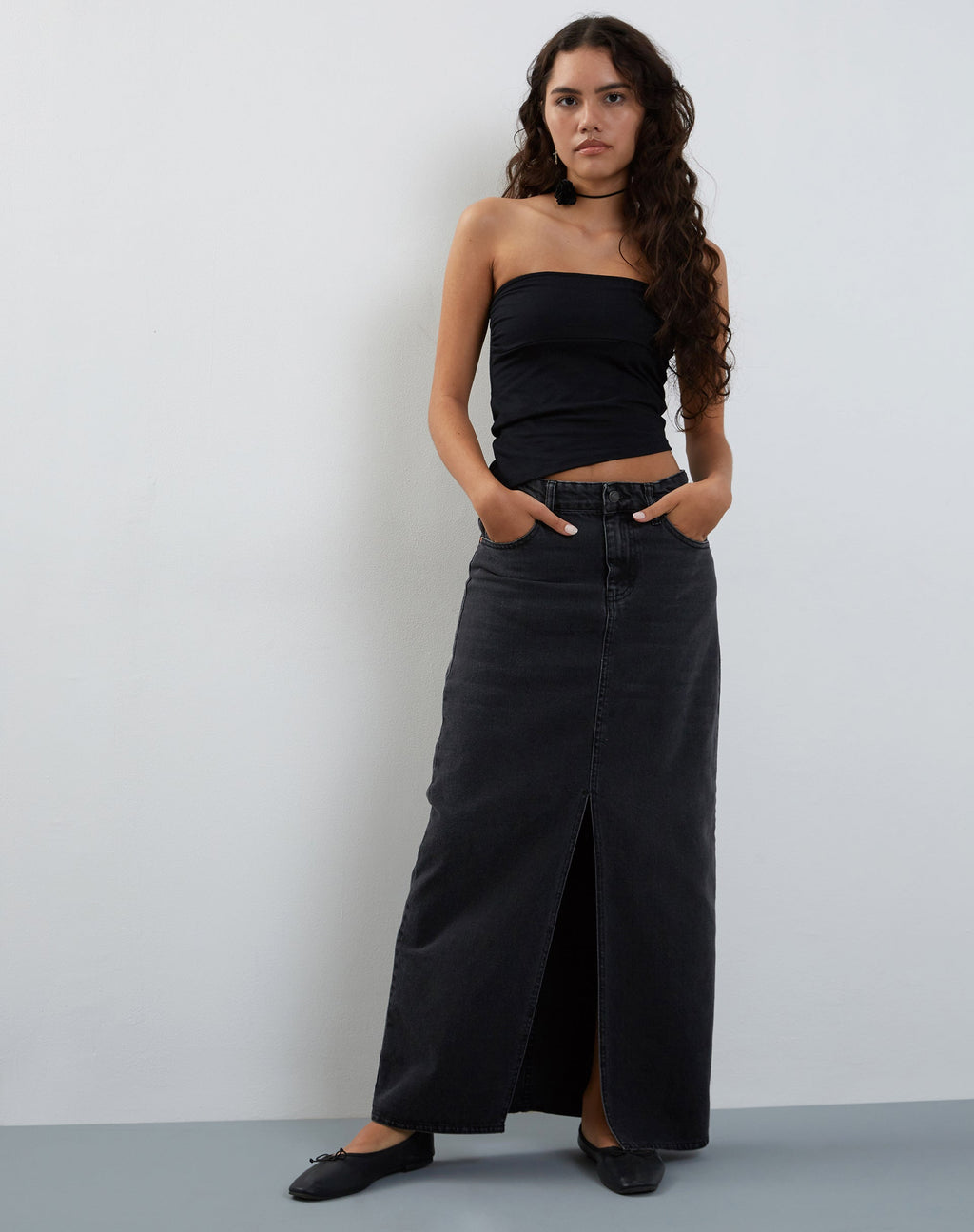 Minase Asymmetric Bandeau Top in Black