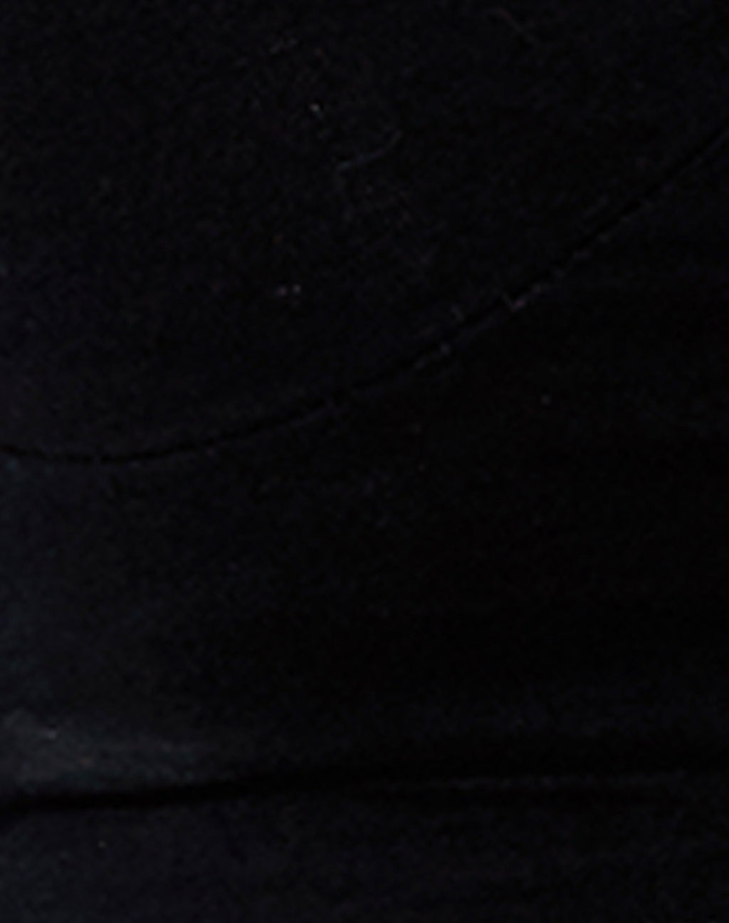 Sira Crop Top in Black