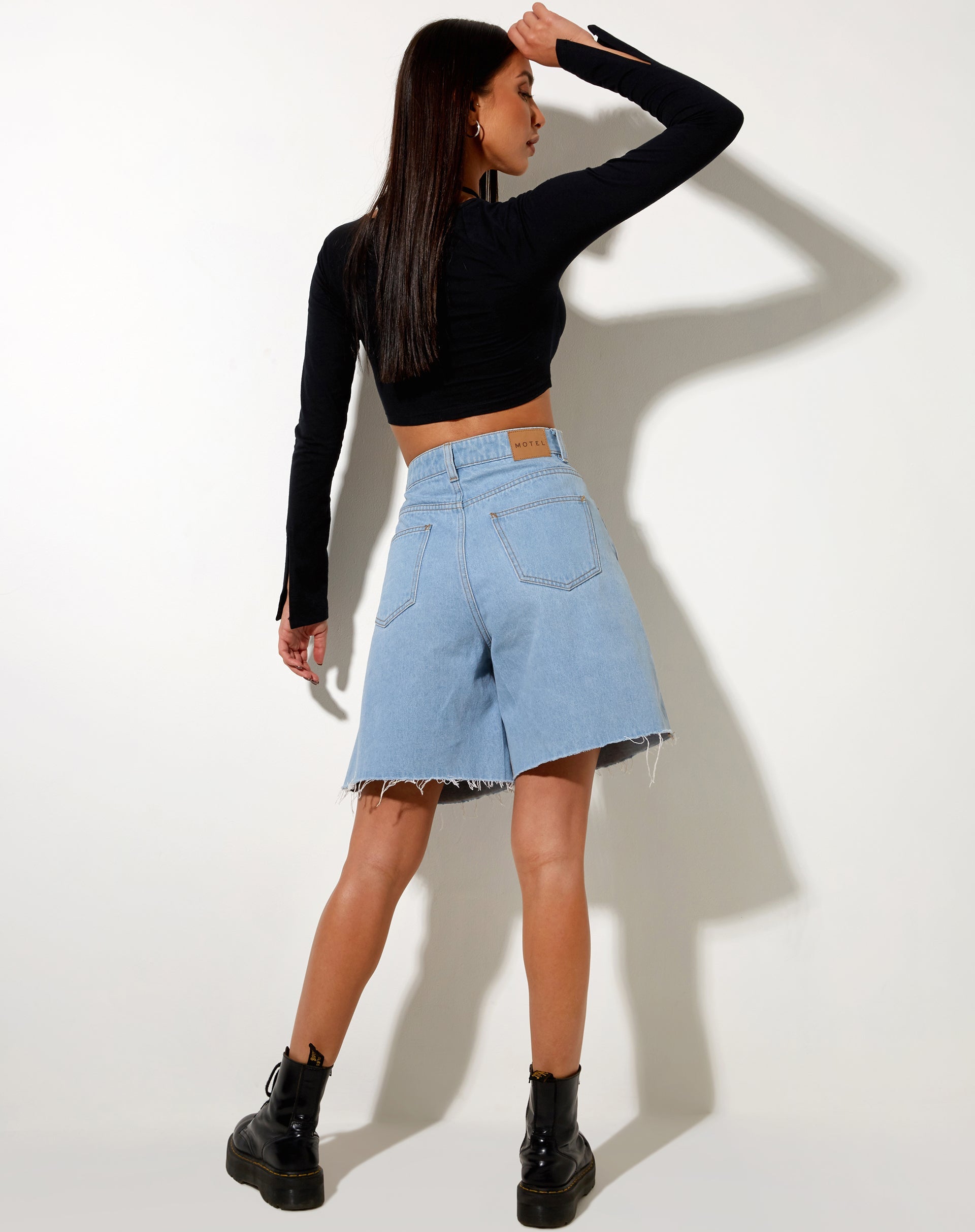 Sira Crop Top in Black