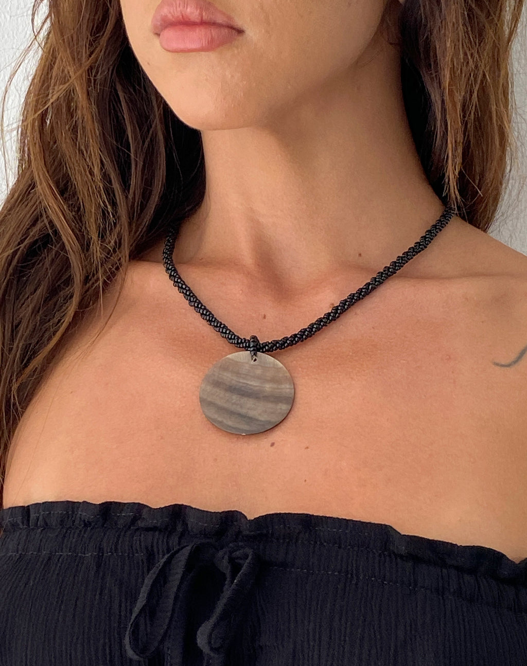 Talola Necklace with Round Shell Pendant
